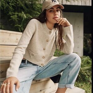 American Eagle Outfitters Cream Knit Sweater